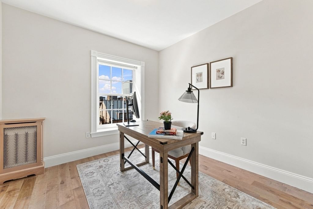 31 Bowdoin St #4 Boston — Photo 22 of 30