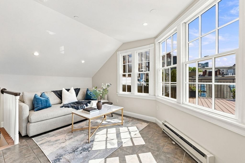 31 Bowdoin St #4 Boston — Photo 23 of 30