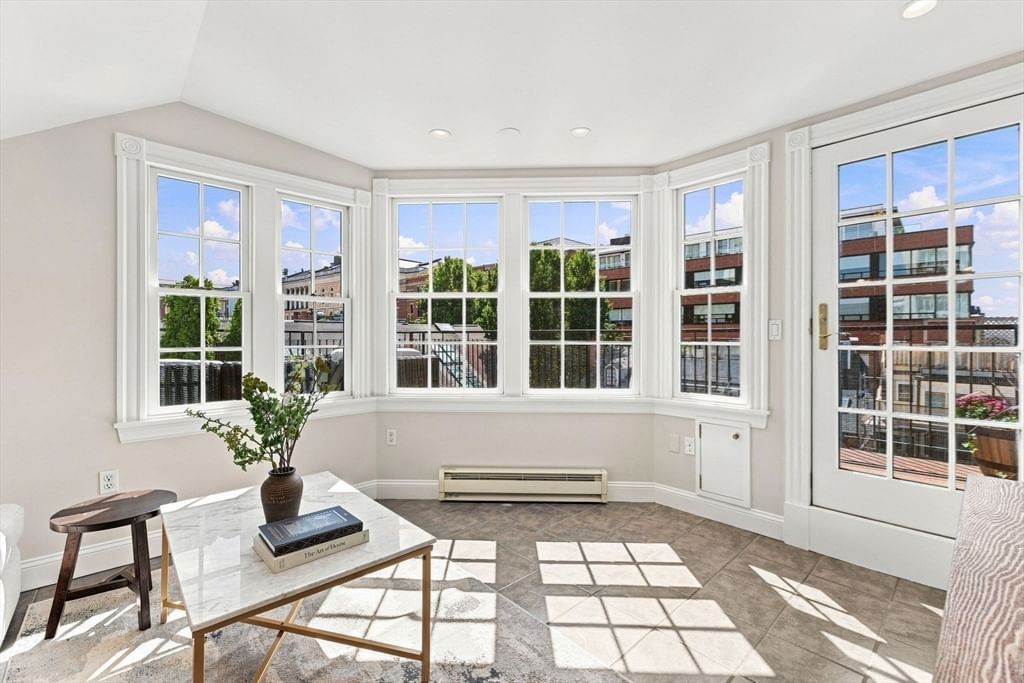 31 Bowdoin St #4 Boston — Photo 25 of 30
