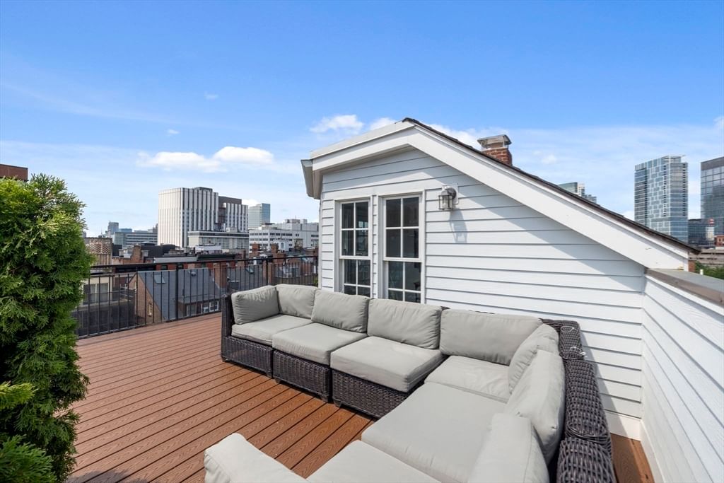 31 Bowdoin St #4 Boston — Photo 28 of 30