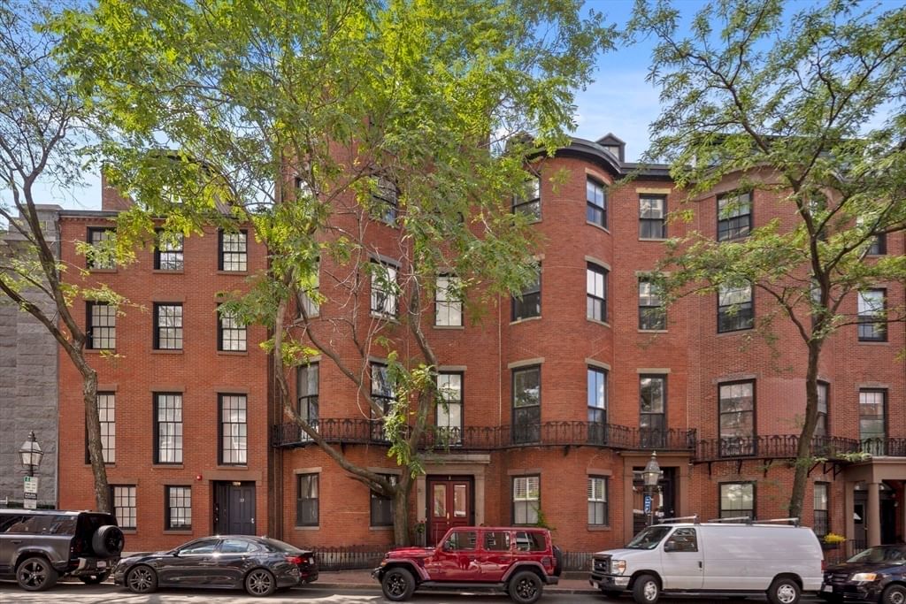 31 Bowdoin St #4 Boston — Photo 30 of 30