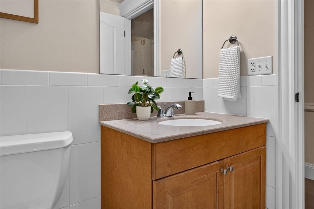 161 E Cottage #2 Boston — Photo 21 of 29