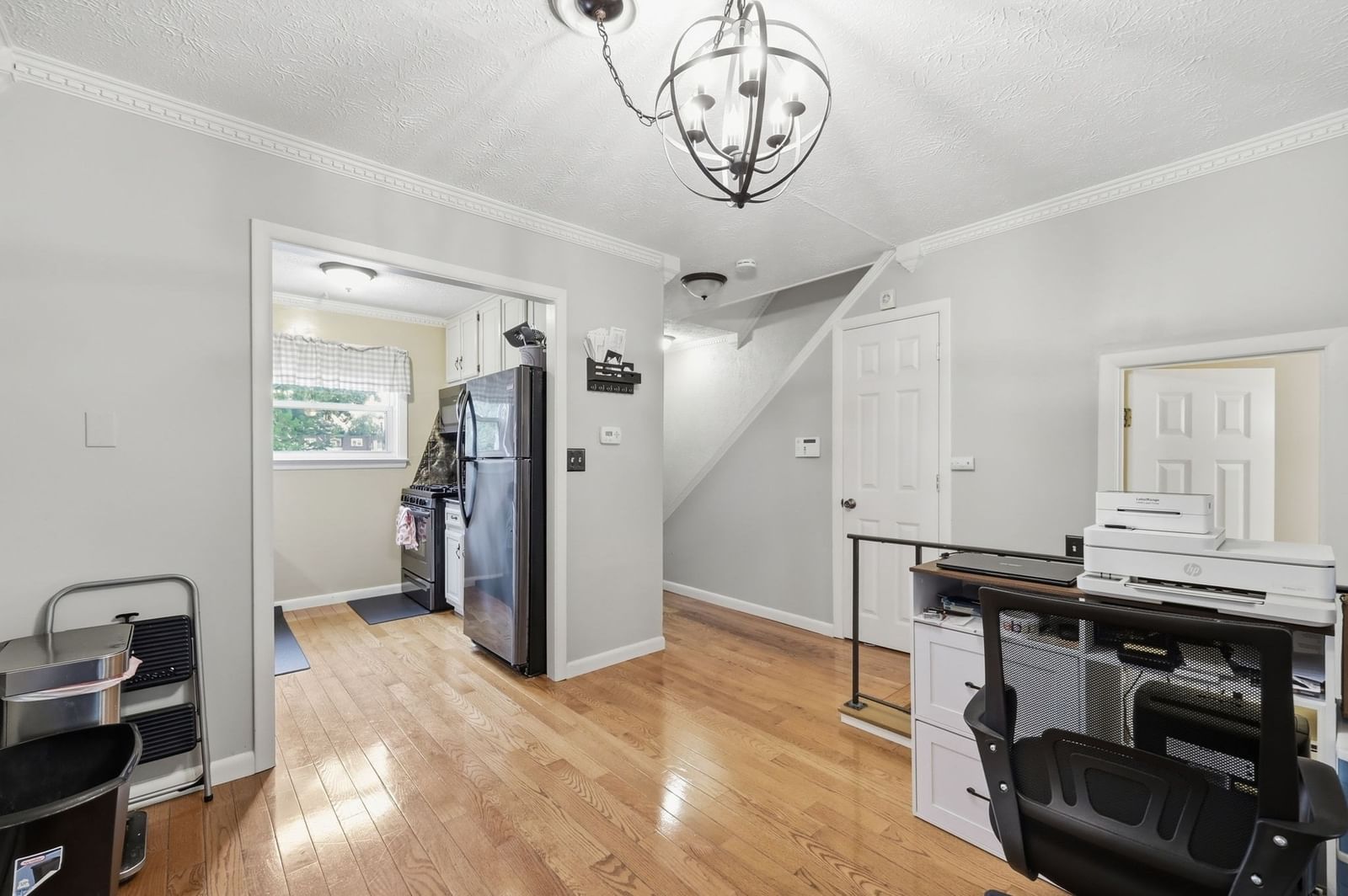142 Autumn St #G Agawam — Photo 6 of 25