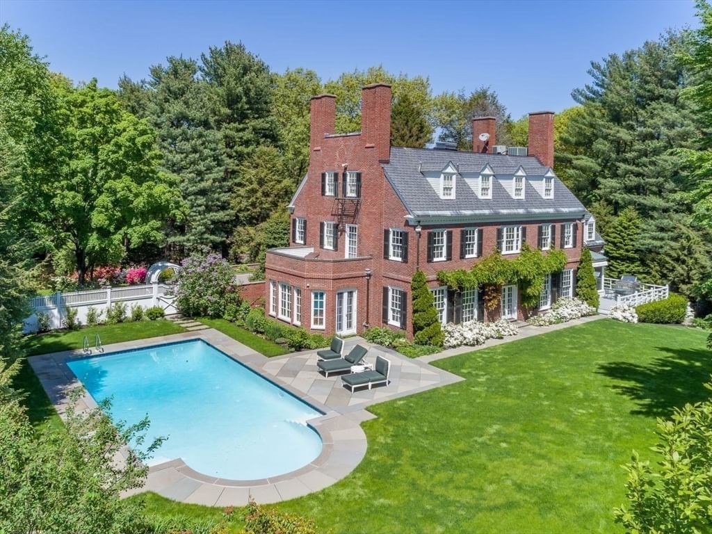 71 Sears Road Brookline — Photo 17 of 18