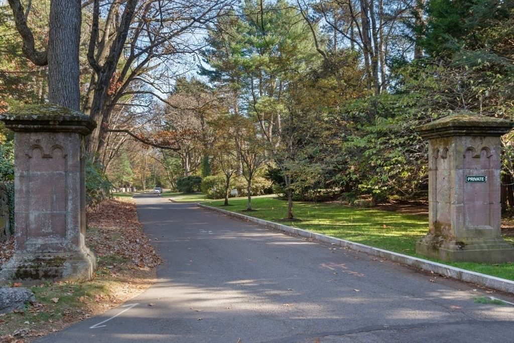 71 Sears Road Brookline — Photo 18 of 18