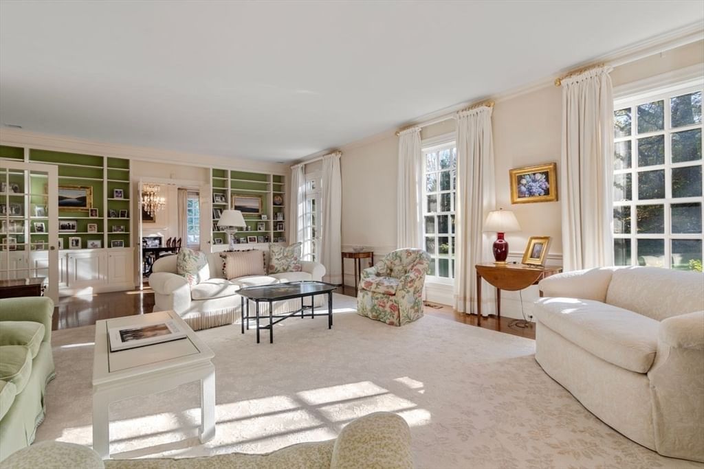 71 Sears Road Brookline — Photo 7 of 18