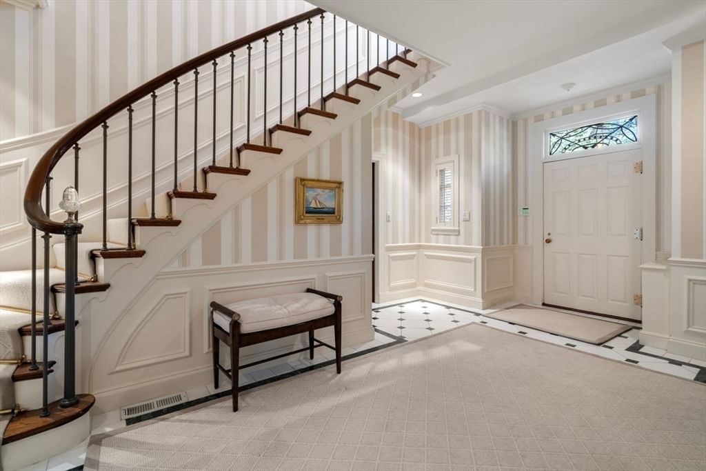 71 Sears Road Brookline — Photo 8 of 18
