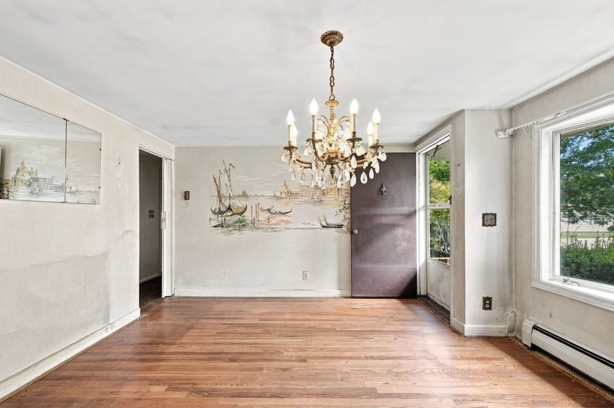 8 Charlesgate Road Walpole — Photo 13 of 36