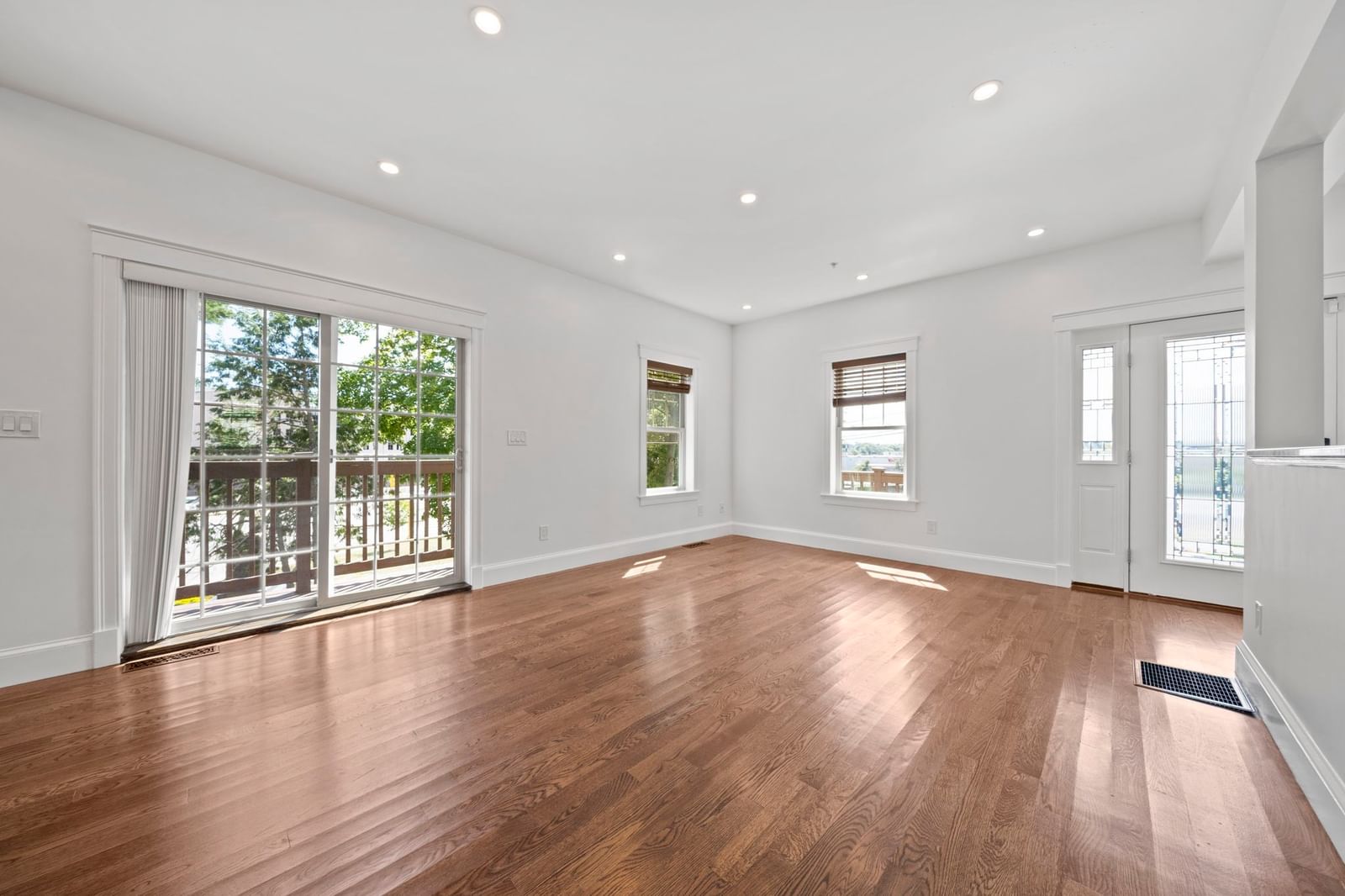 248 Presidents Ln #6 Quincy — Photo 11 of 40
