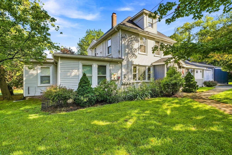 32 Carroll Street