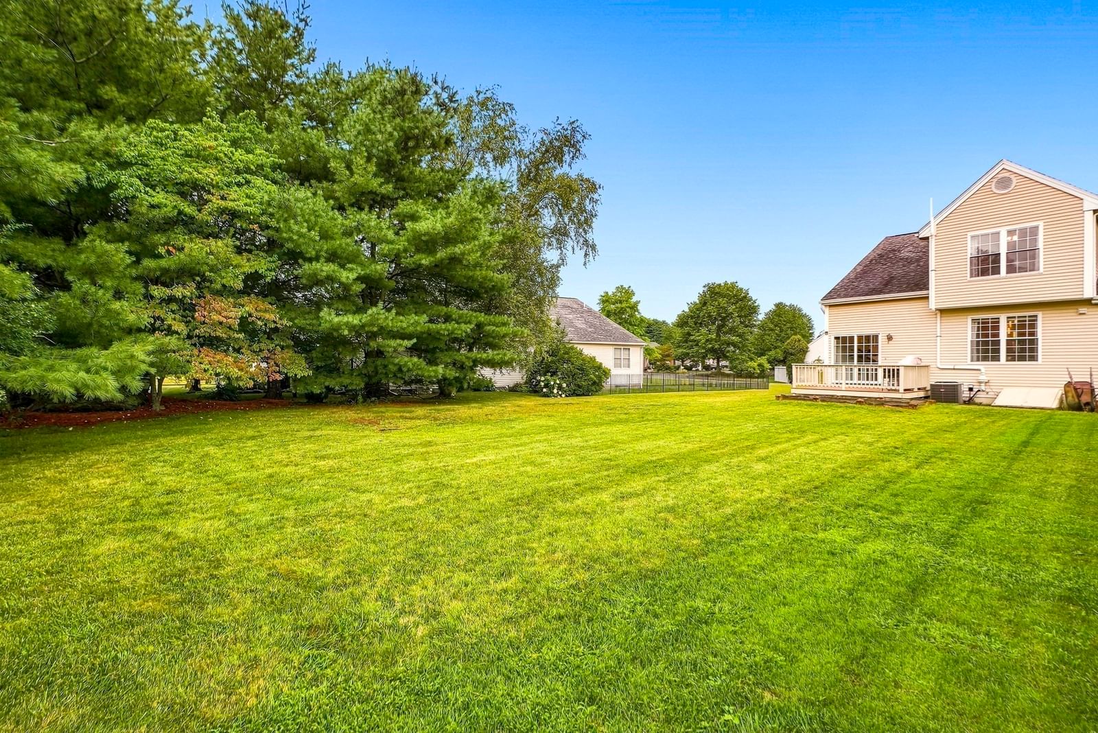 6 Tern Dr #6 Shrewsbury — Photo 41 of 42