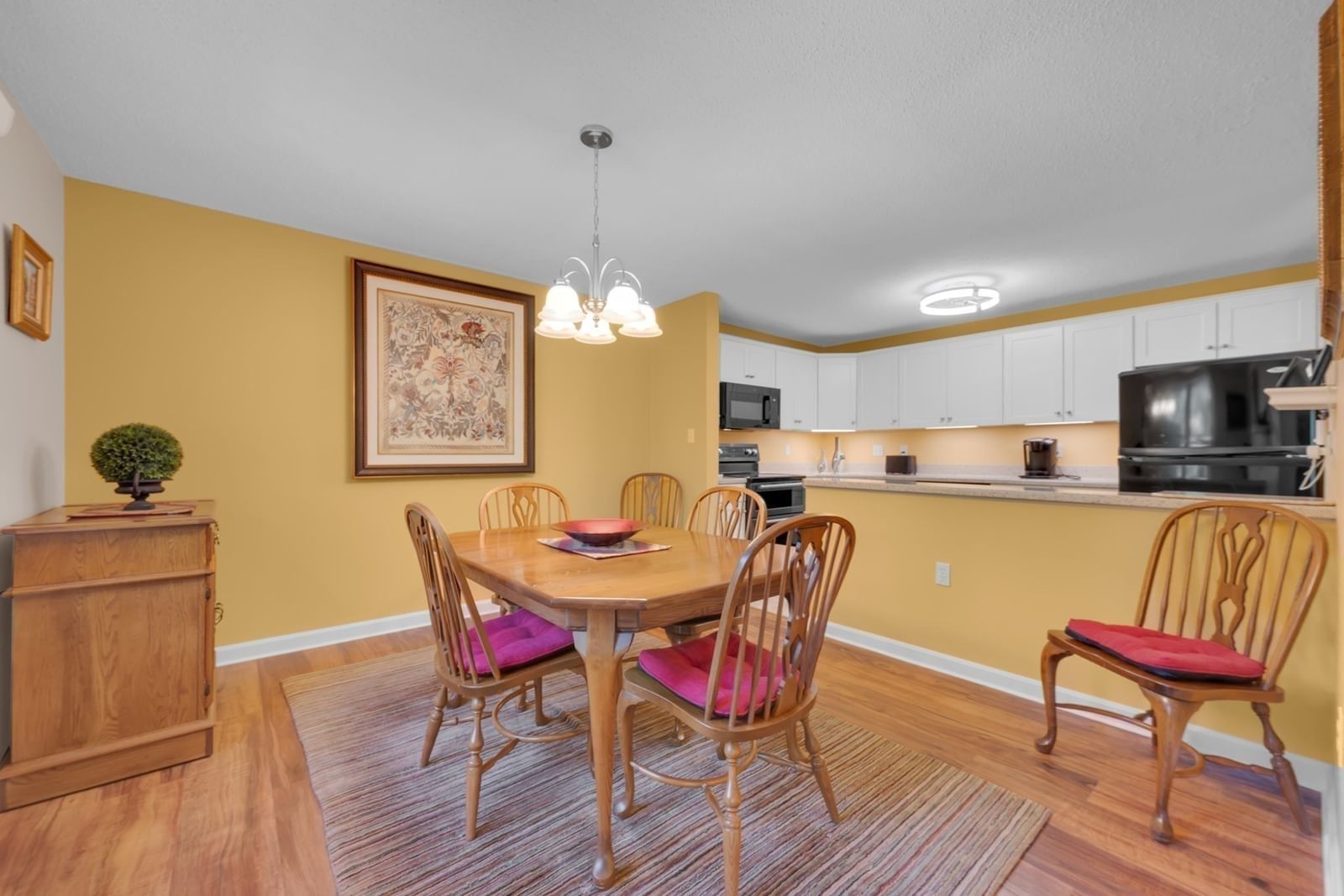 36 Betsy Ross Cir #36 Sturbridge — Photo 10 of 38