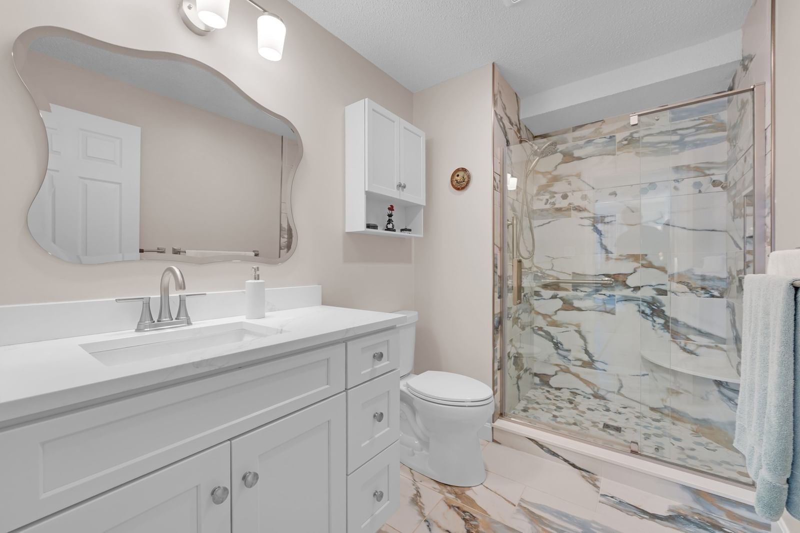 36 Betsy Ross Cir #36 Sturbridge — Photo 17 of 38