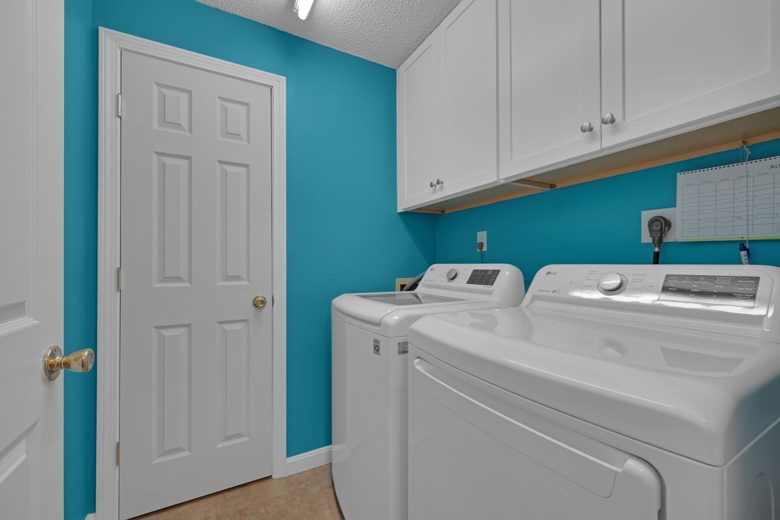 36 Betsy Ross Cir #36 Sturbridge — Photo 26 of 38
