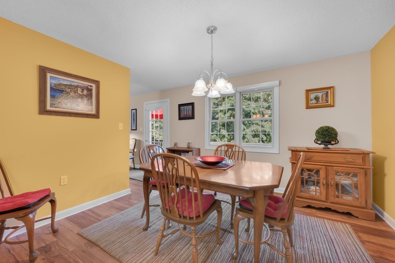 36 Betsy Ross Cir #36 Sturbridge — Photo 9 of 38