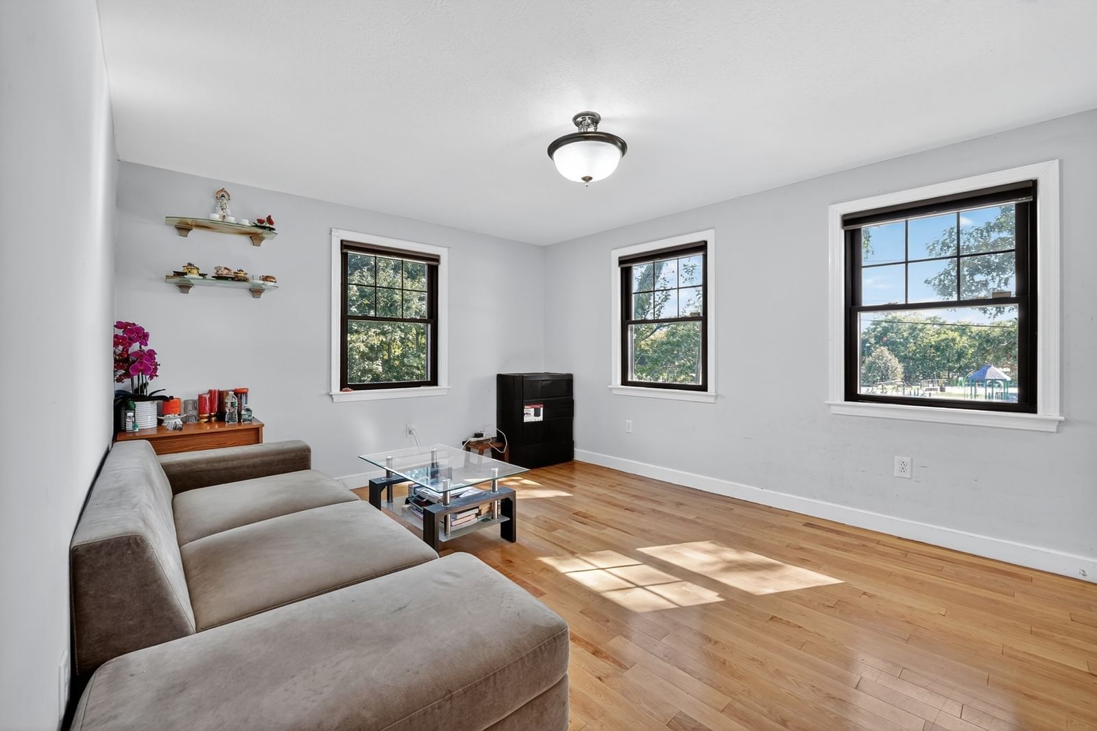 116 Gordon Rd Braintree — Photo 10 of 27