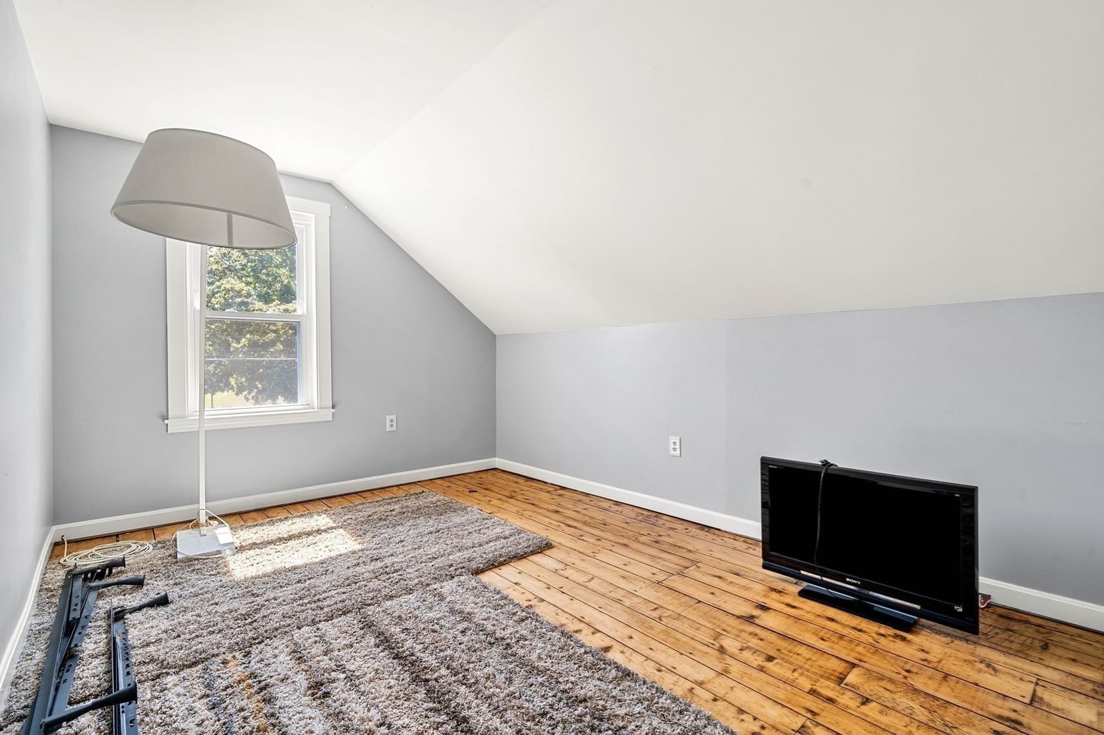 21 Jackson St Salem — Photo 28 of 34