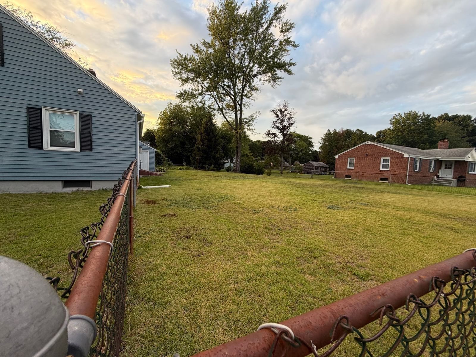 727 Newbury St Springfield — Photo 11 of 11
