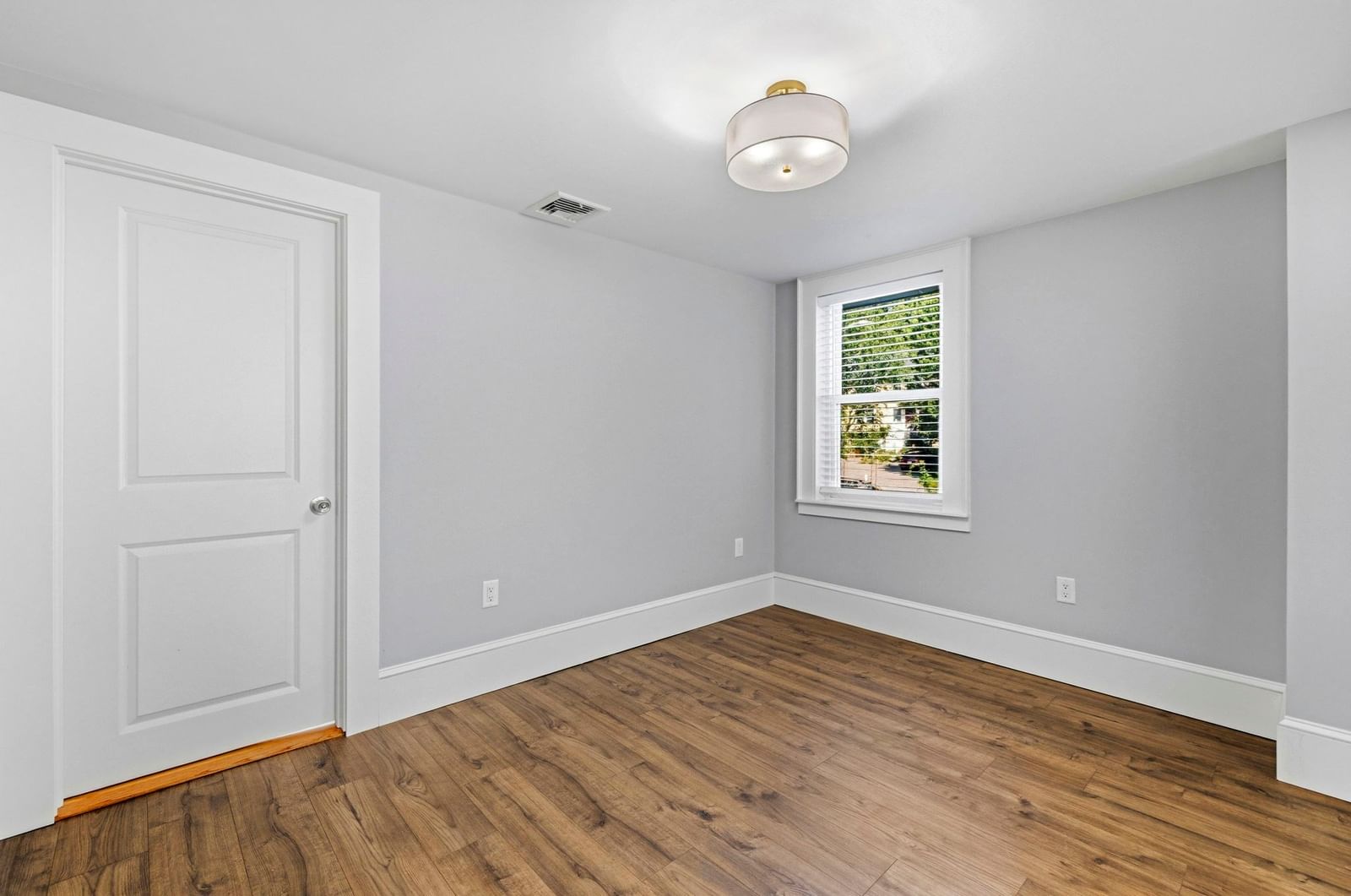 42 School St #2 Salem — Photo 12 of 31
