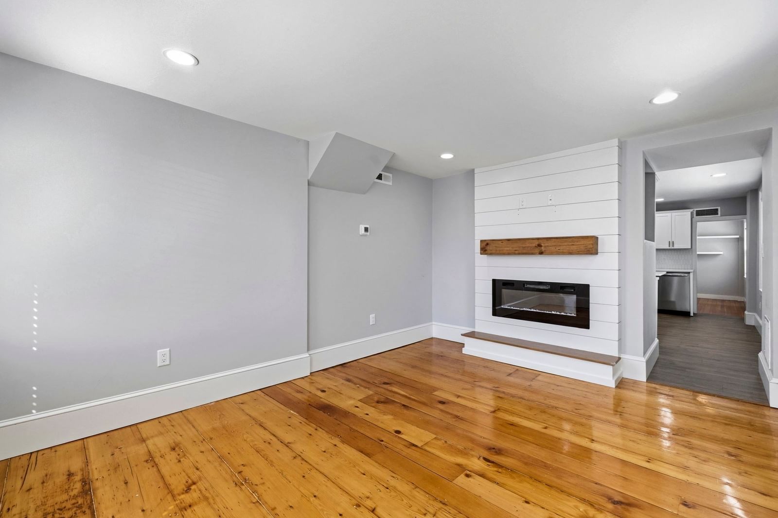 42 School St #2 Salem — Photo 15 of 31