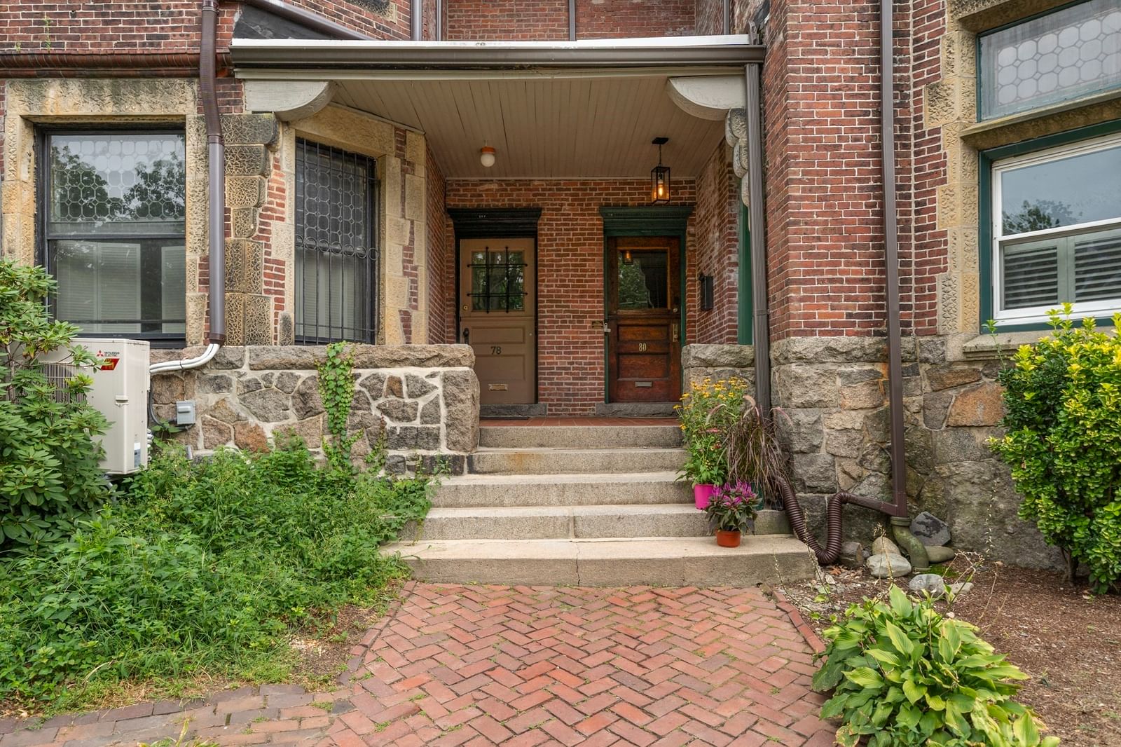 80 Harold Street Boston — Photo 3 of 32