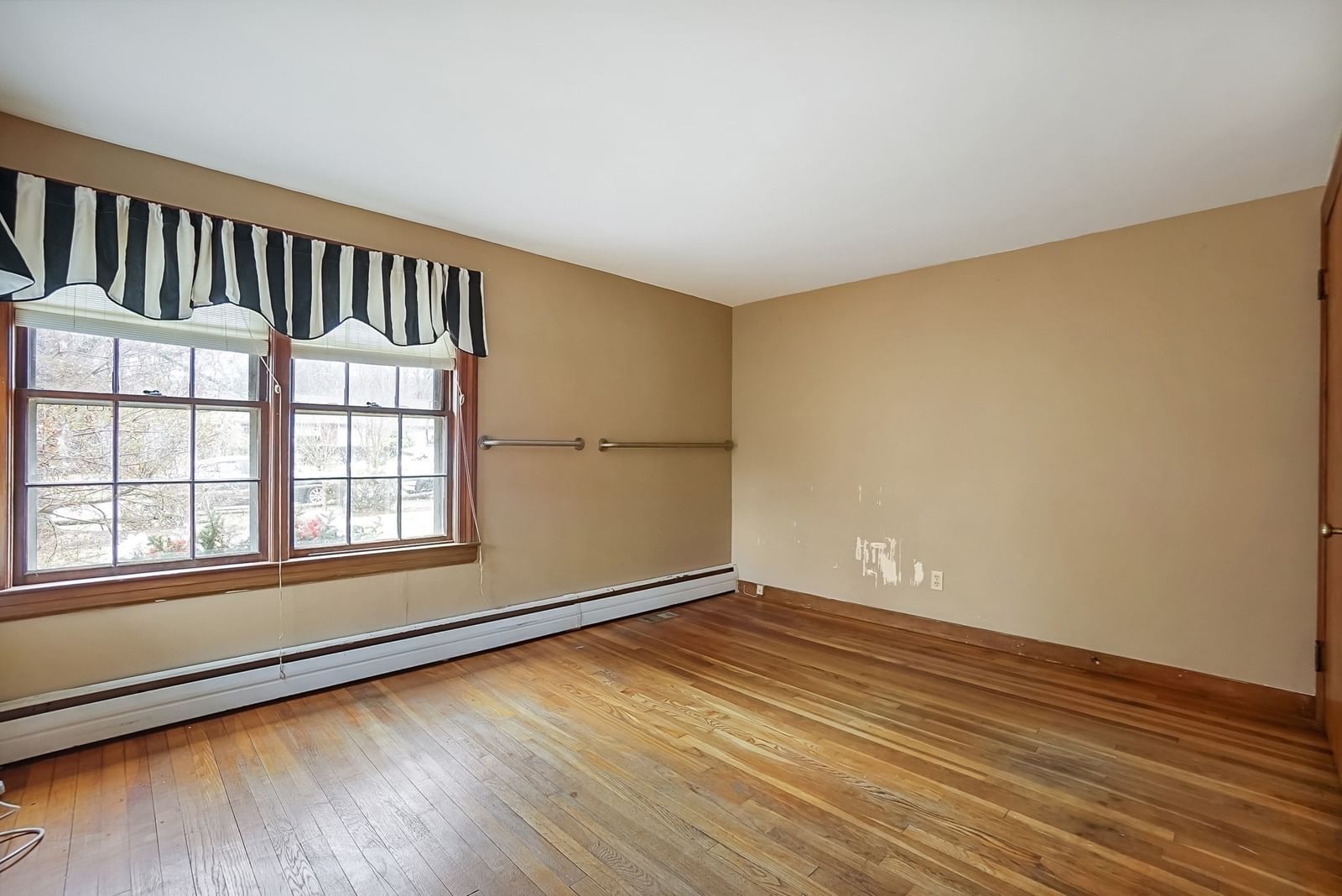 30 Woodland Rd Ashland — Photo 7 of 23