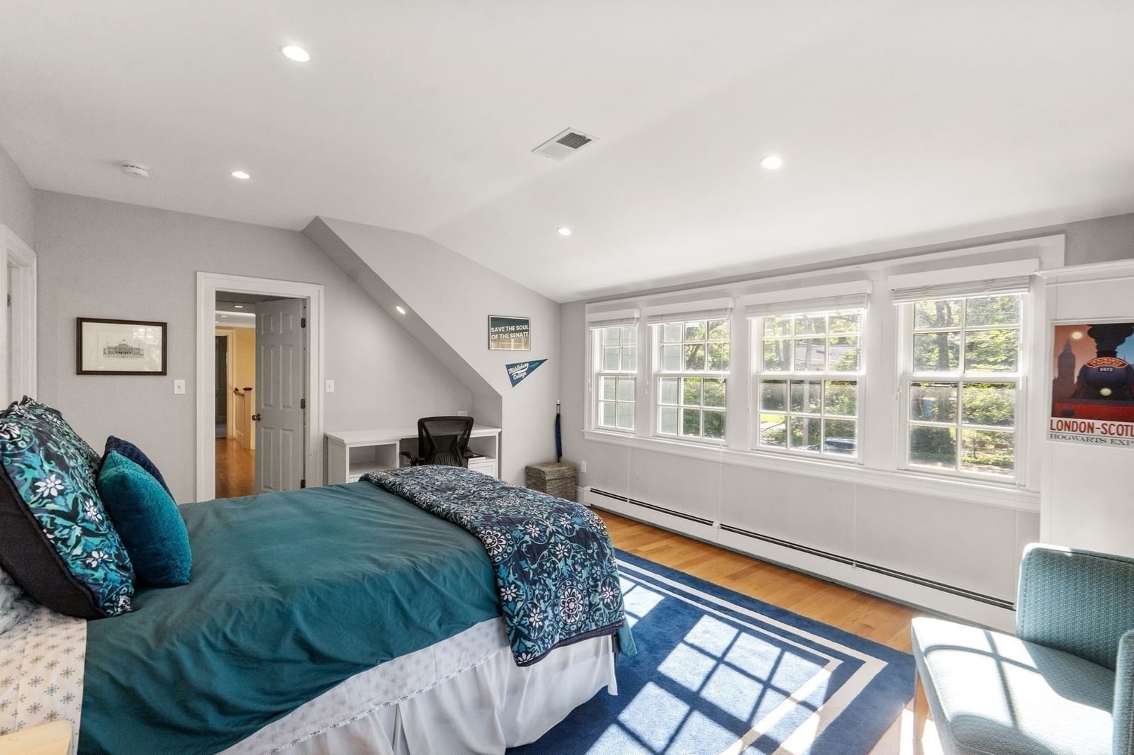 104 Fairbanks Avenue Wellesley — Photo 28 of 42