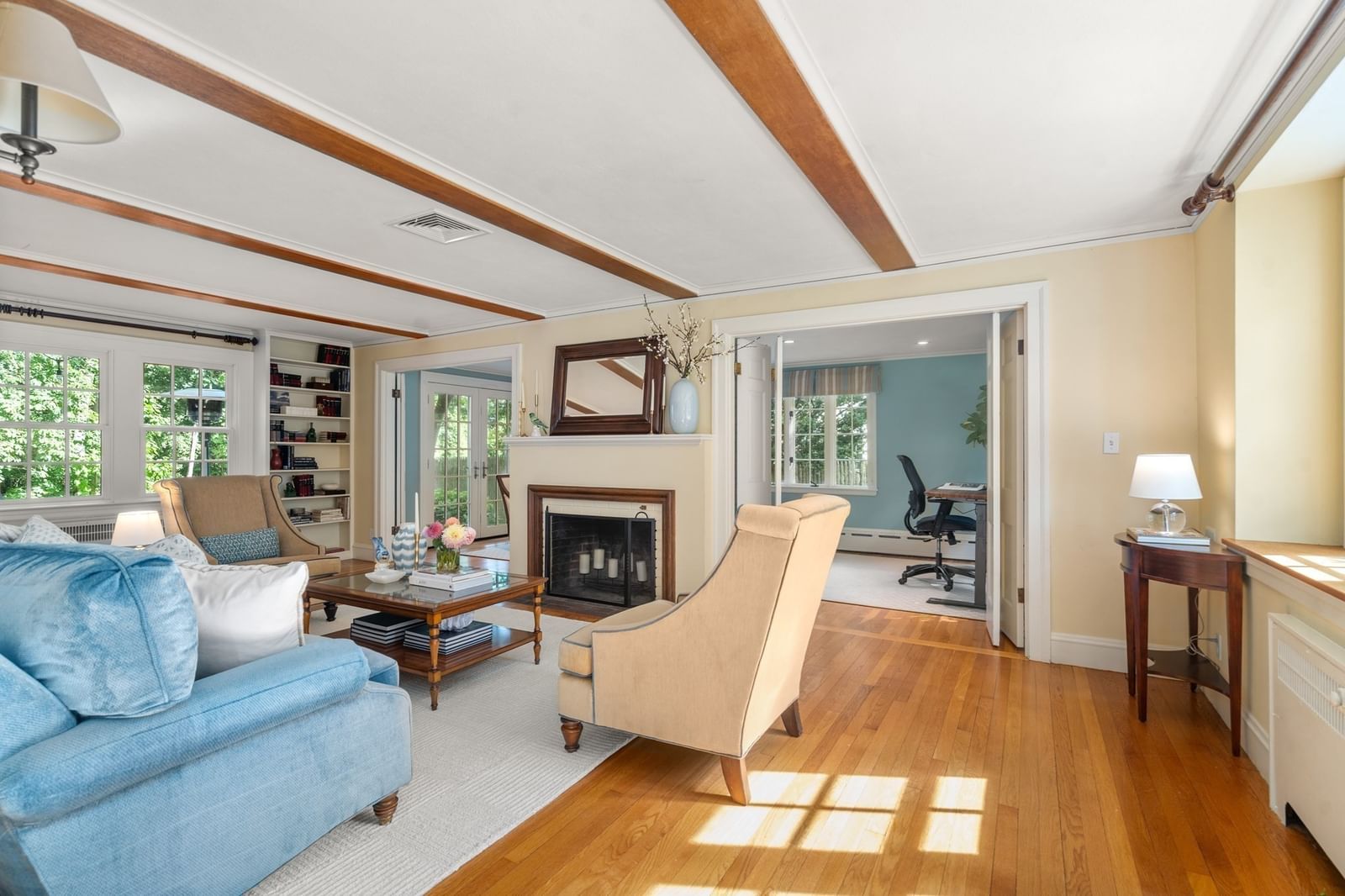 104 Fairbanks Avenue Wellesley — Photo 7 of 42