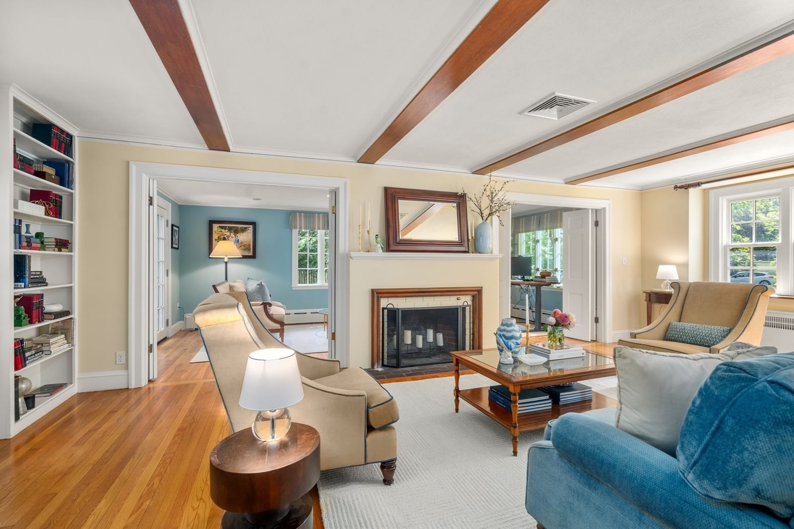 104 Fairbanks Avenue Wellesley — Photo 9 of 42