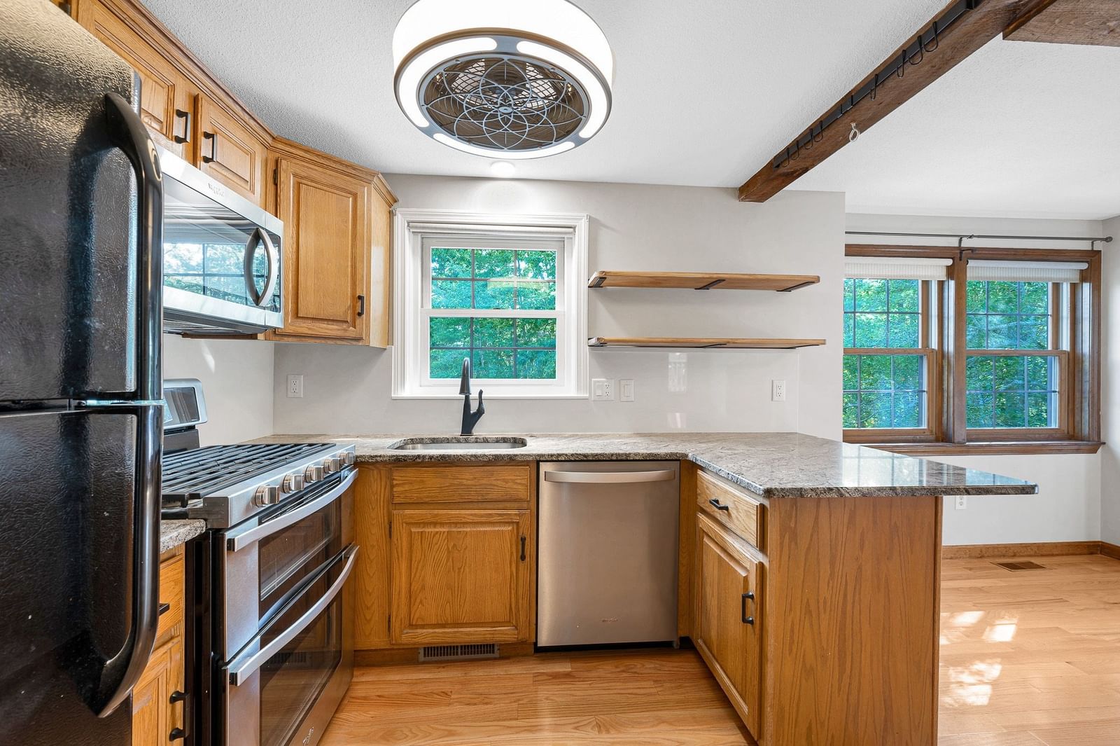 34 Scotty Hollow Dr #E Chelmsford — Photo 15 of 37