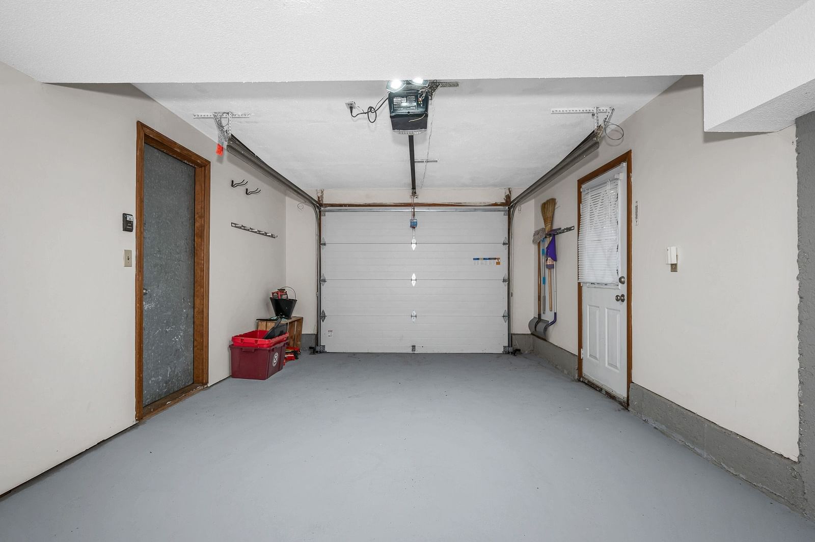 34 Scotty Hollow Dr #E Chelmsford — Photo 32 of 37