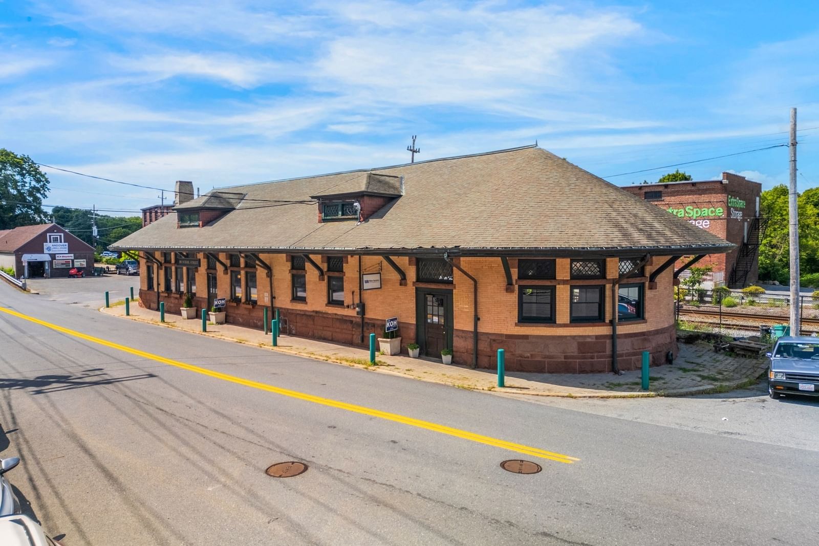 100 School St