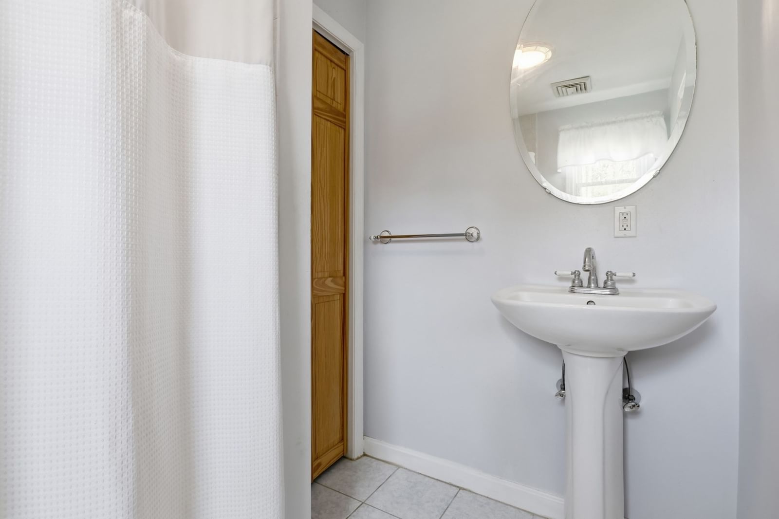 6 Oak Road Littleton — Photo 24 of 29