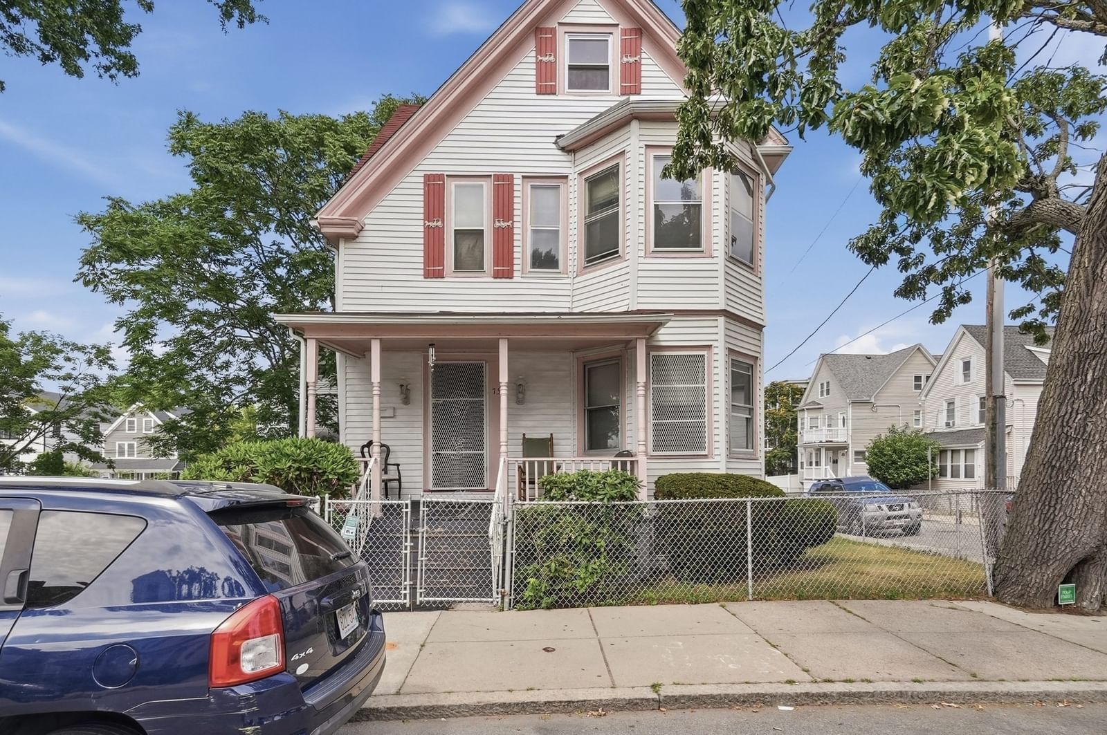 75 Woodrow Avenue Boston — Photo 2 of 37