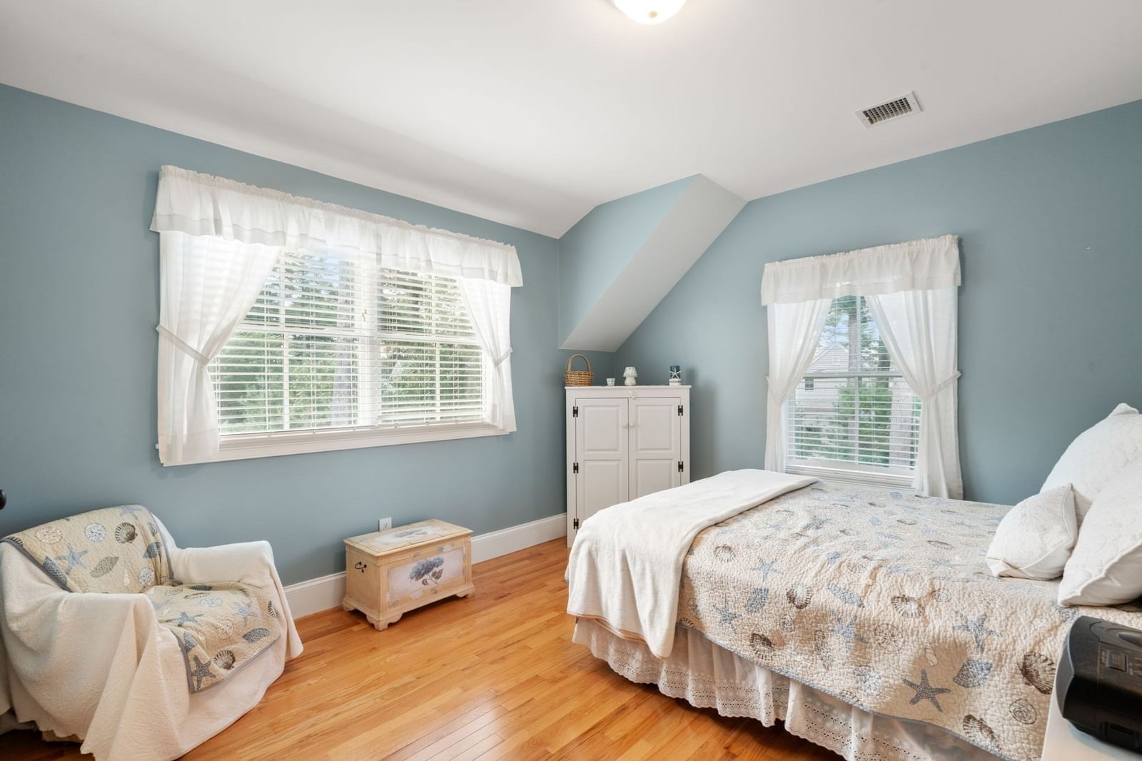 31 Hathaway Pond Cir #31 Rochester — Photo 21 of 42