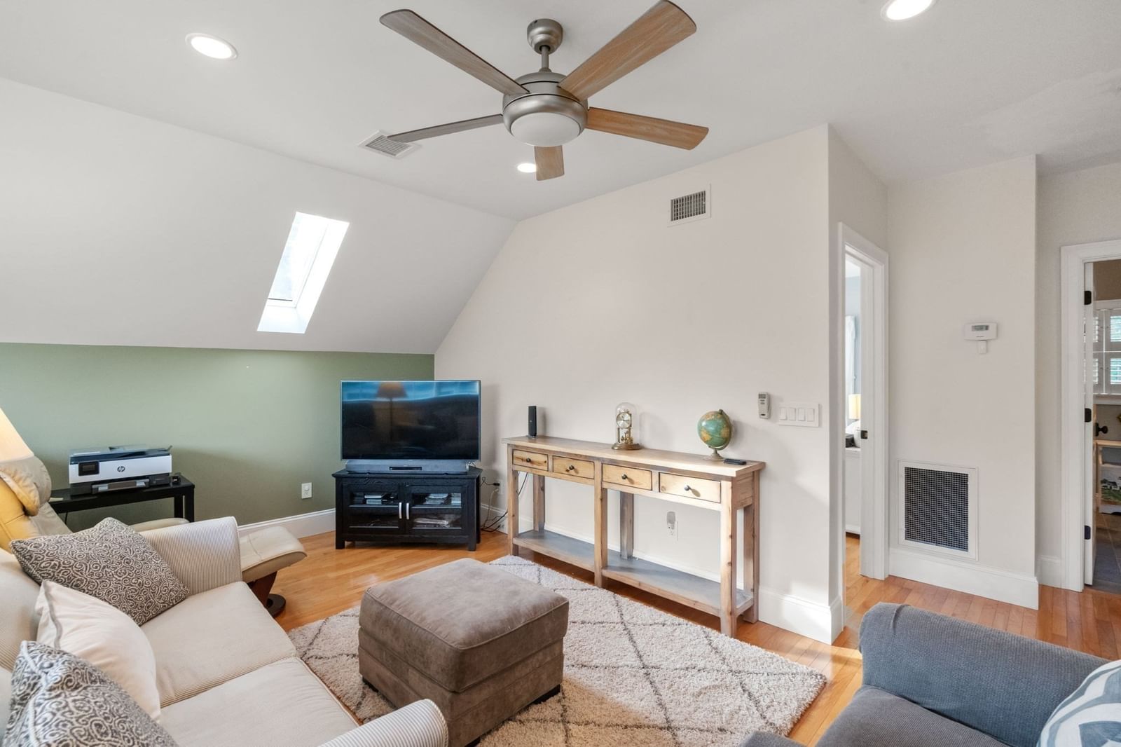 31 Hathaway Pond Cir #31 Rochester — Photo 28 of 42