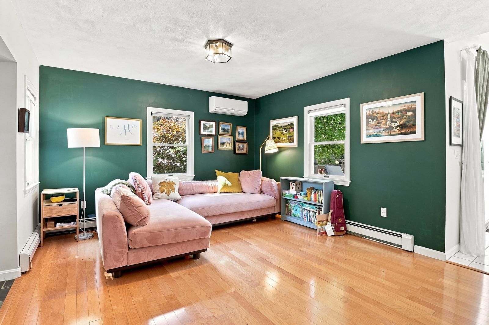 19 Forest Avenue Natick — Photo 4 of 26