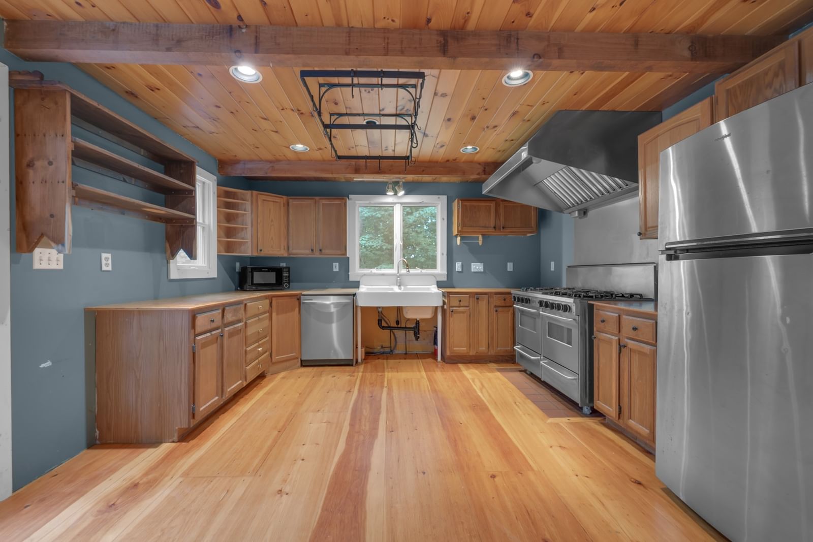 756 Bemis Rd Warren — Photo 7 of 38