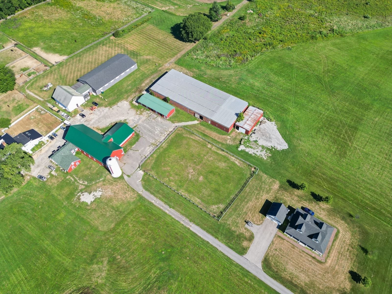 87 S Hampton Rd Amesbury — Photo 10 of 42