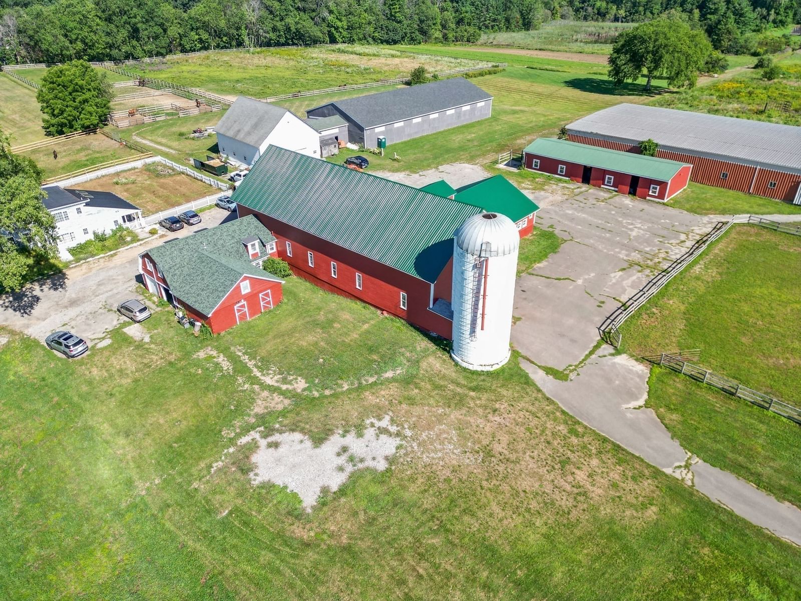 87 S Hampton Rd Amesbury — Photo 12 of 42