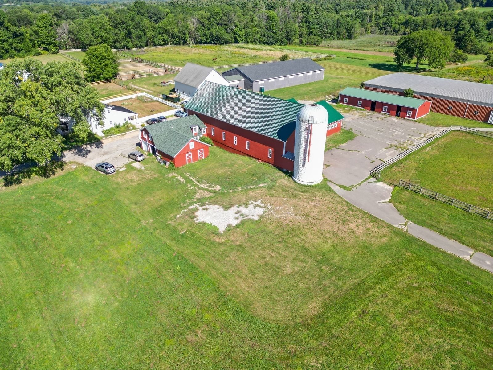 87 S Hampton Rd Amesbury — Photo 17 of 42