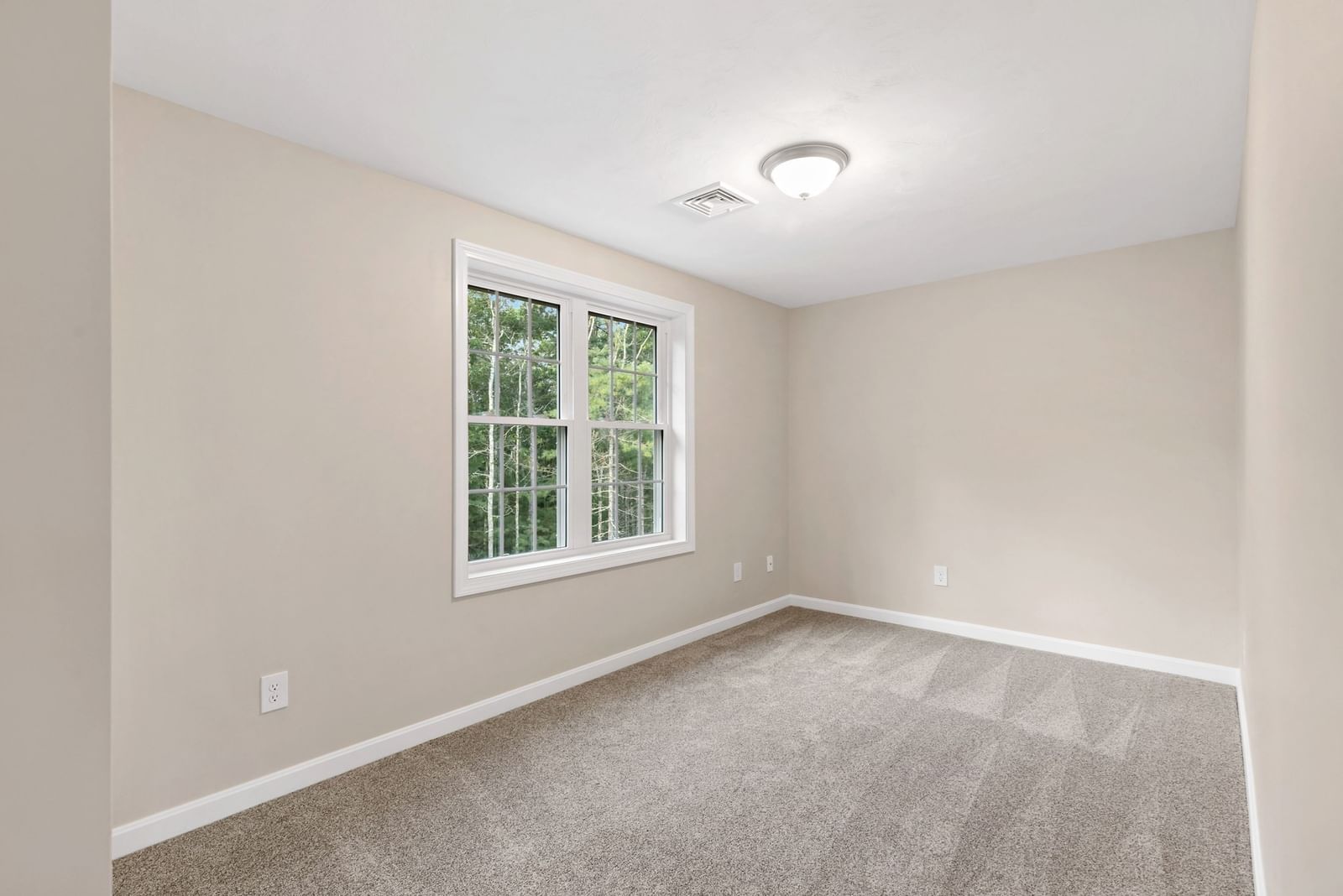 27 Bumblebee Dr. Plymouth — Photo 23 of 31