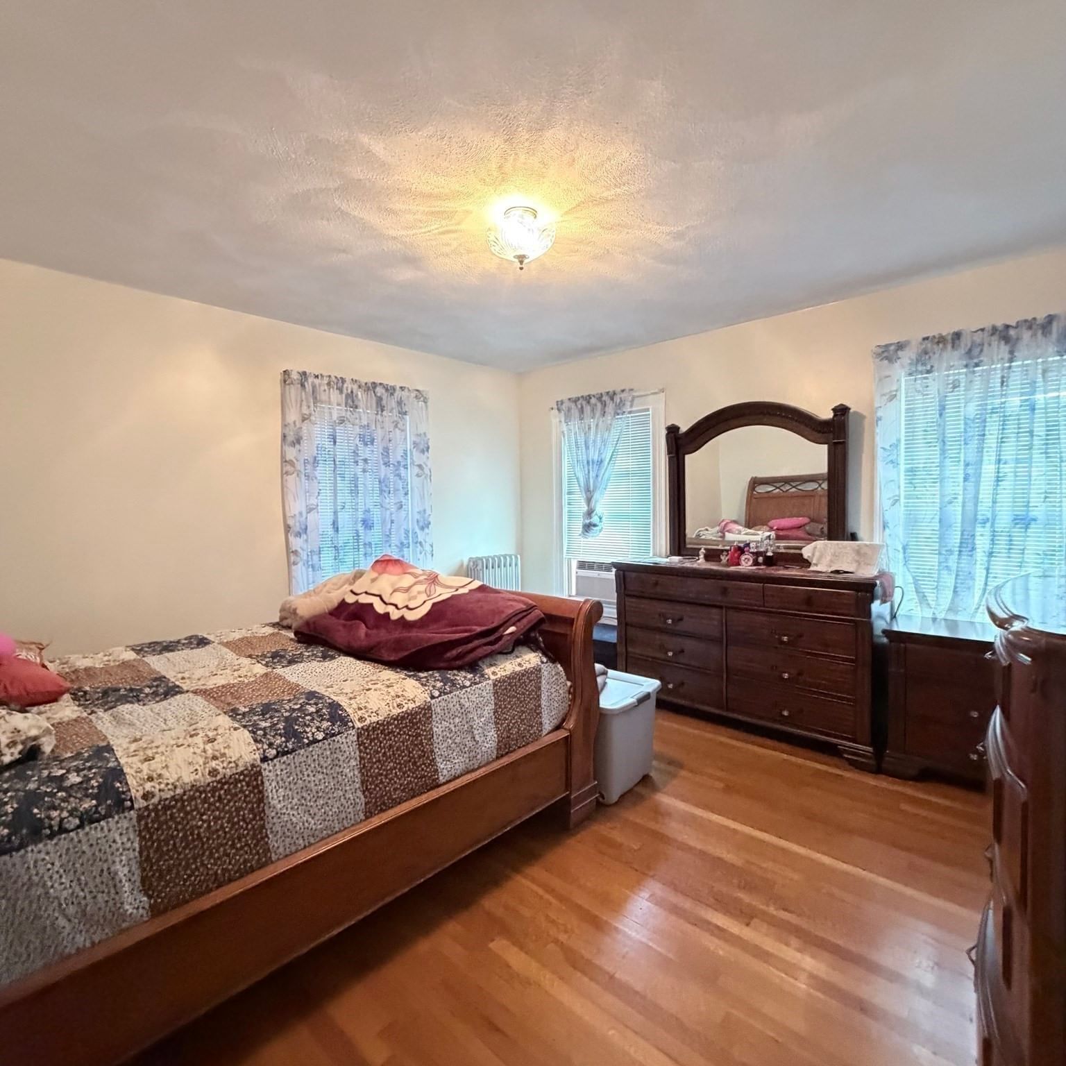 58 Pleasant St Revere — Photo 18 of 42