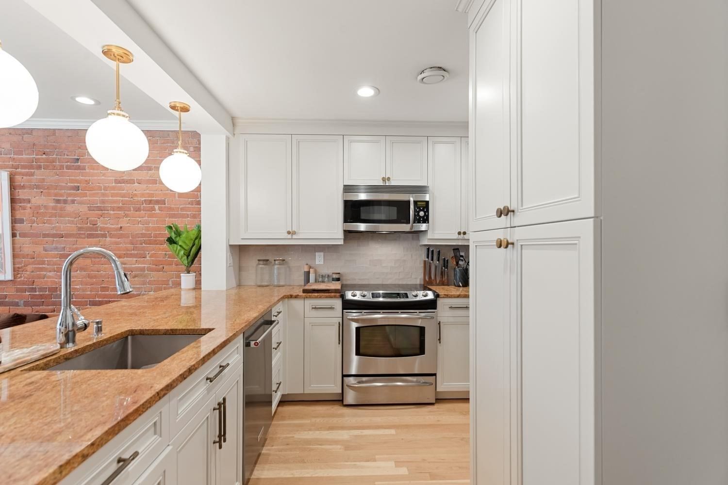 76 Marlborough Street #G6 Boston — Photo 9 of 25