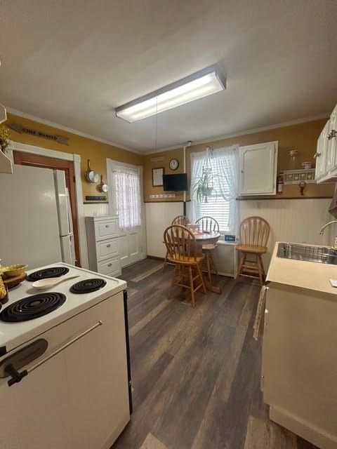 22 South Street North Adams — Photo 7 of 21