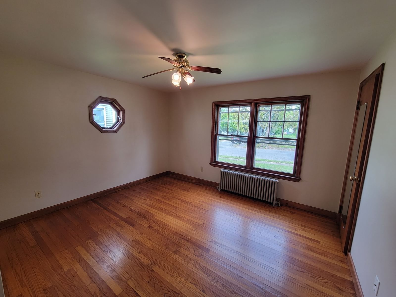 32 Park Terrace Rd Worcester — Photo 14 of 23