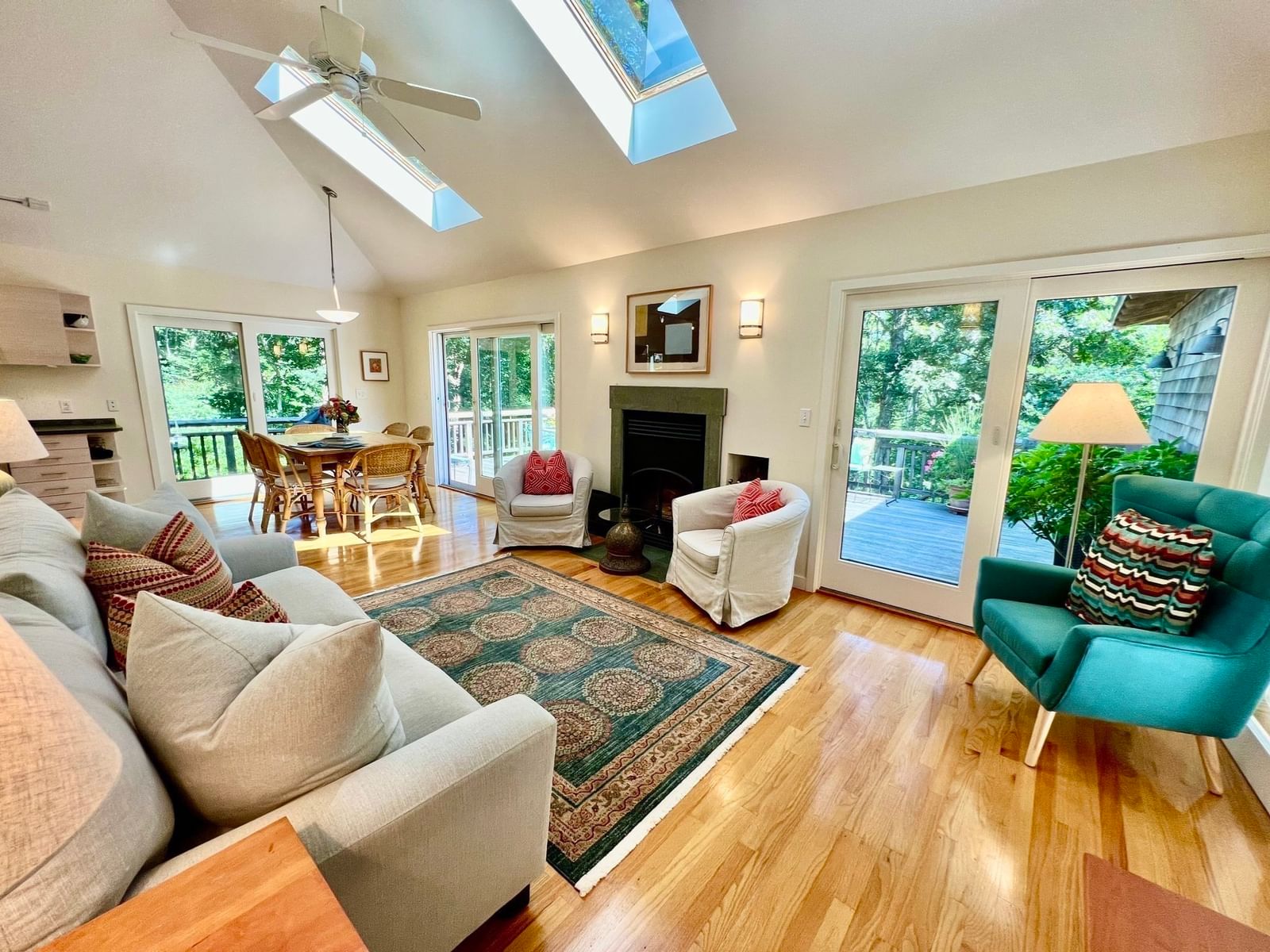 18 Sylvan Avenue Tisbury — Photo 7 of 30