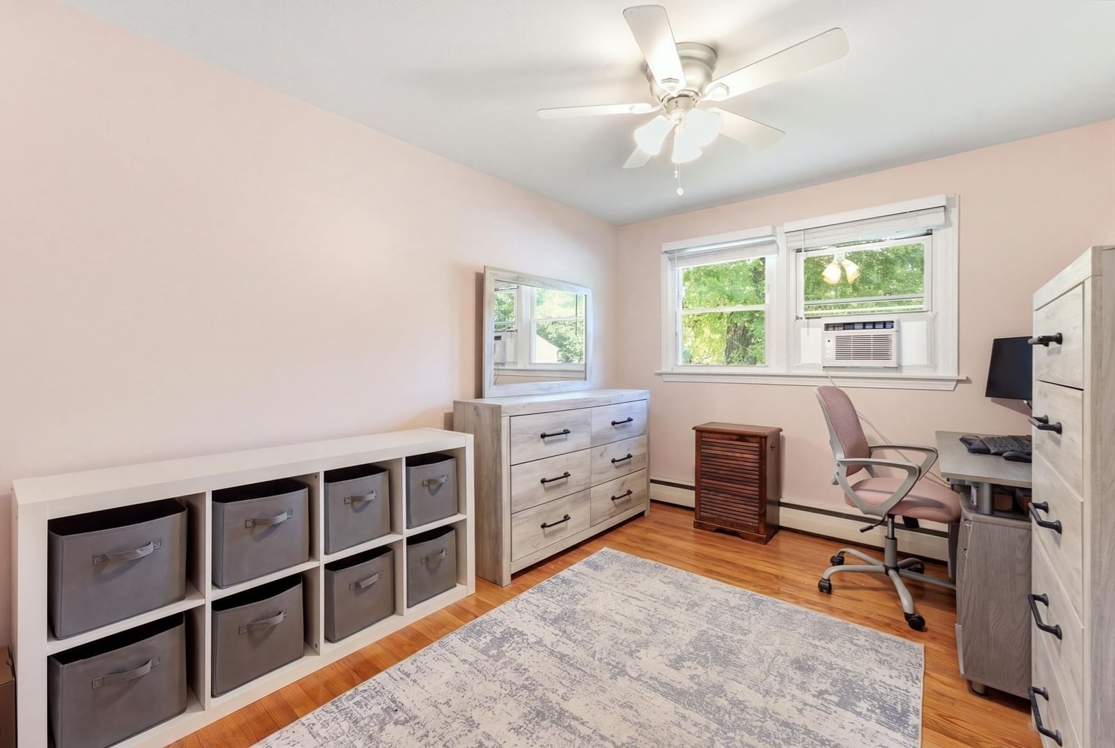 75 Longwood Dr Chicopee — Photo 36 of 40