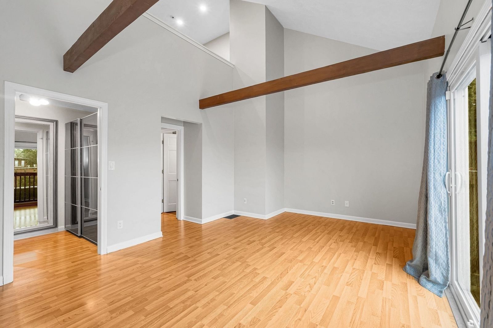 1541 Middlesex St #28 Lowell — Photo 28 of 40