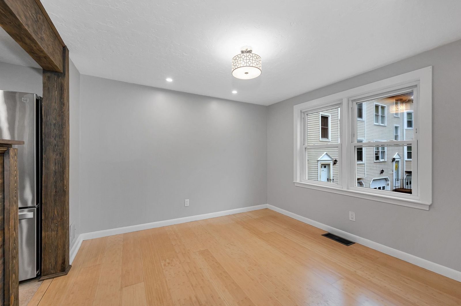 1541 Middlesex St #28 Lowell — Photo 6 of 40